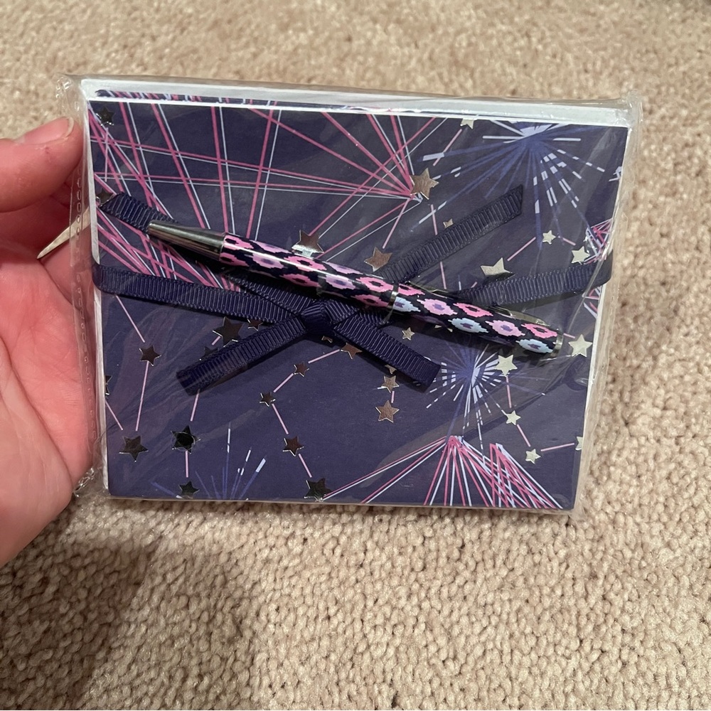 NWT Vera Bradley Pen and Notecards Set